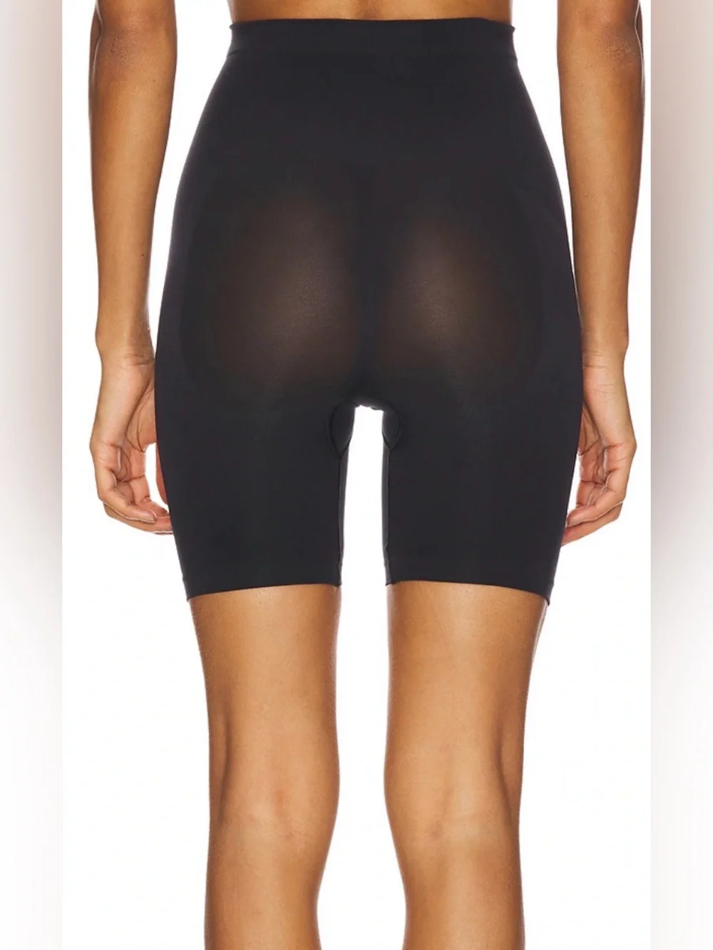 NWOT SKIMS Seamless Sculpt Mid Thigh Short Shapewear Onyx Black - Size XS